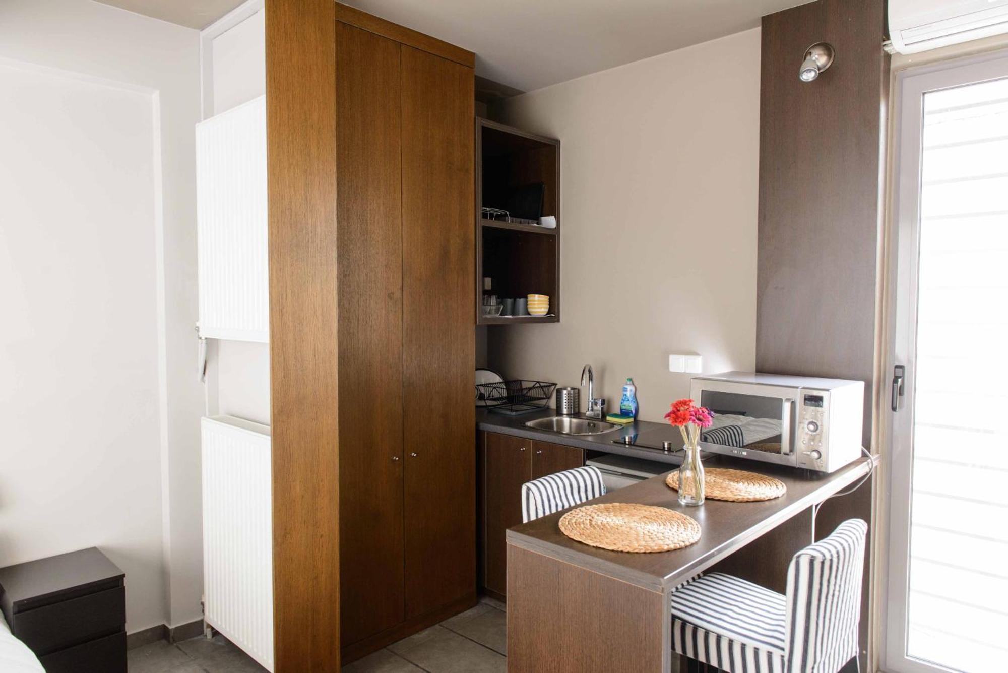 Bright Loft With Terrance - Next To Metro Kerameikos Apartment Atena Exterior foto